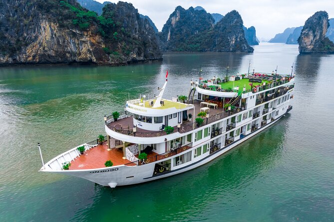 Lan Ha Bay 3 Days 2 Nights Biking, Kayaking, Cruise & Bungalow - Food, drinks, and the real cost