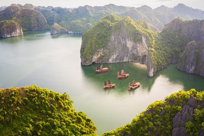 Lan Ha Bay Boutique Cruise 2D/1N: Kayaking, Swimming at the pristine places - Getting from Hanoi to Cai Beo Harbor