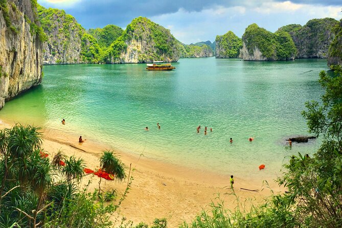 Lan Ha - Ha Long bay with local experts (small group guaranteed) - Sunset on the way back to Cat Ba