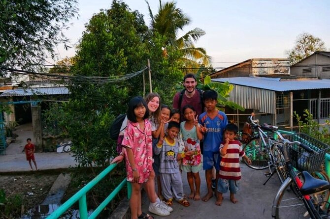 Largest Floating Market, Wild Small Canal System & Organic cocoa - Muoi Cuong Cocoa Farm and a family story