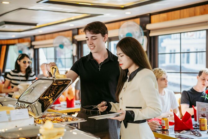 LUXURY Halong Bay Cruise 5 Stars Full Day Tour with Buffet Lunch - Kayaking or bamboo boating through Luon Cave