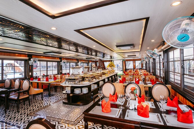LUXURY Halong Bay Cruise 5 Stars Full Day Tour with Buffet Lunch - Returning to Hanoi after sunset