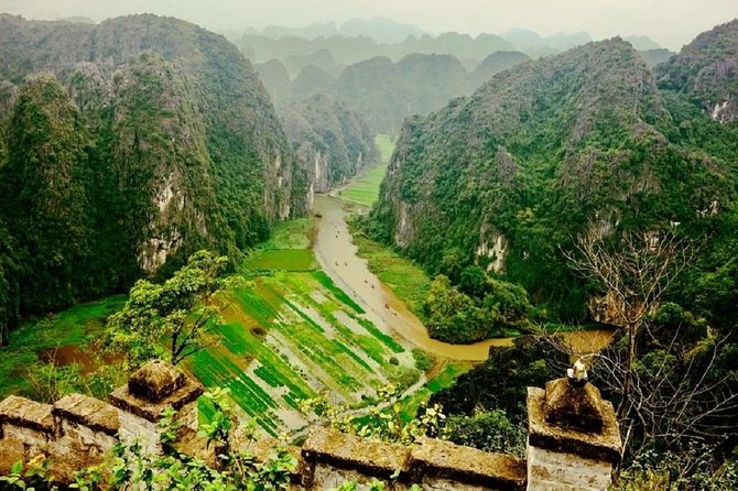 Luxury Hoa Lu - Tam Coc - Mua Cave 1 Day Tour - By Limousine & Small Group - Cycling around Tam Coc and a Vietnamese tea break