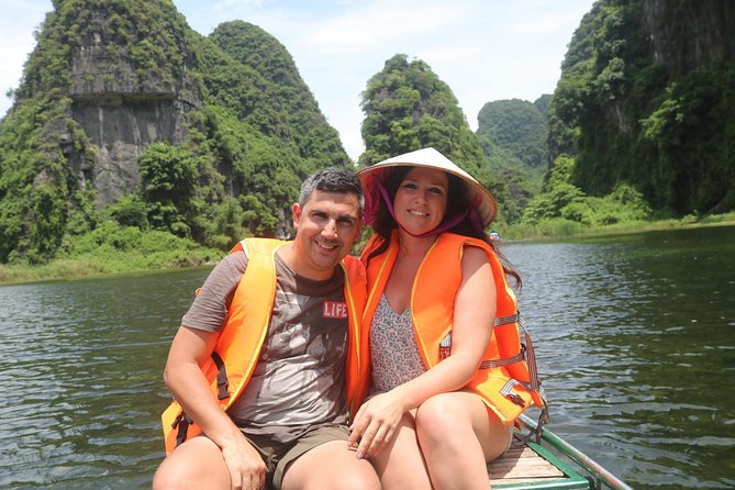 Luxury Limousine Trang An-Mua Cave - Bich Dong max 6-8 pax/ group - 4:00 to 6:30, the return to Hanoi