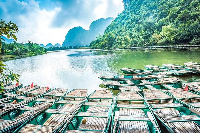 Luxury Ninh Binh: Hoa Lu - Mua Cave - Tam Coc Day Tour from Hanoi - Leaving Hanoi at 7:30 am
