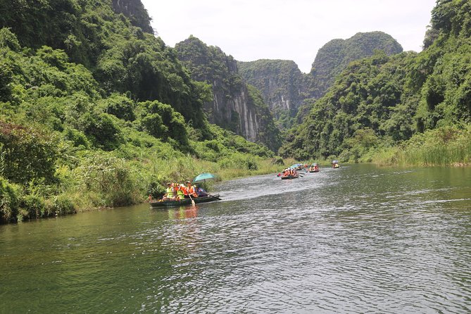 Luxury Tam Coc or Trang An-Mua Cave -Bich Dong Max 6 -8 pax/group - Leaving Hanoi in a limousine at 7:20
