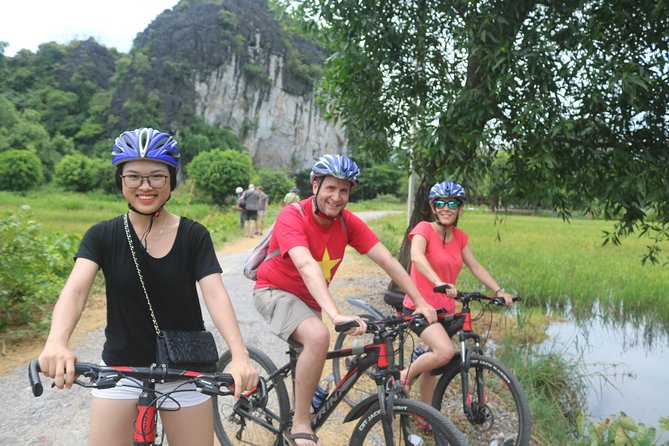 Luxury Tam Coc or Trang An-Mua Cave -Bich Dong Max 6 -8 pax/group - What the $79 price really covers