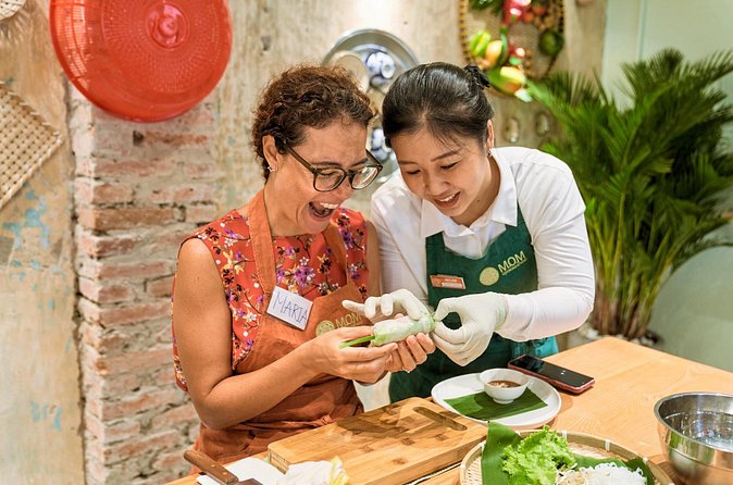 M.O.M Cooking Class in Saigon - Cooking pho, banh mi, and southern dishes