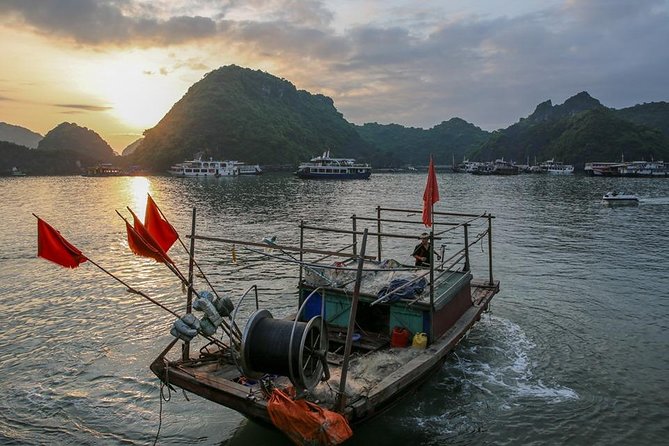 Magical Sunset and Evening with glowing plankton by Cat Ba Local - How much the $40 price is worth