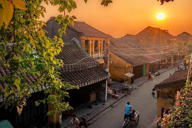 Marble Mountain - Hoi An Colour Lanterns & Night Market from DN - Hoi An after dark, from the Japanese Bridge to the river