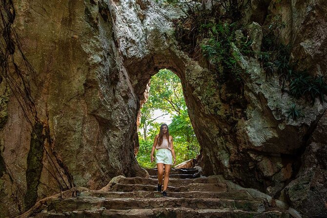 Marble Mountains-Am Phu Cave-Monkey Mountains from Hoi An/Da Nang - The guides make a real difference