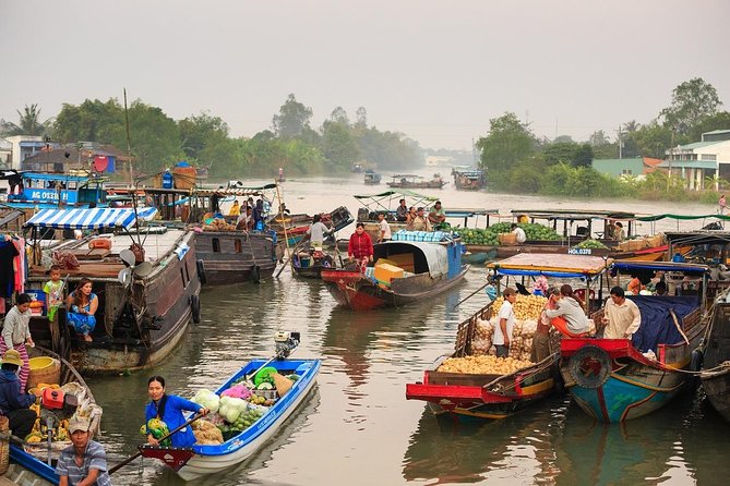 Mekong 2D1N SMALL GROUP Stay at Family Homestay WITH BBQ DINNER - Bicycle roads, orchards, and rice fields on day two