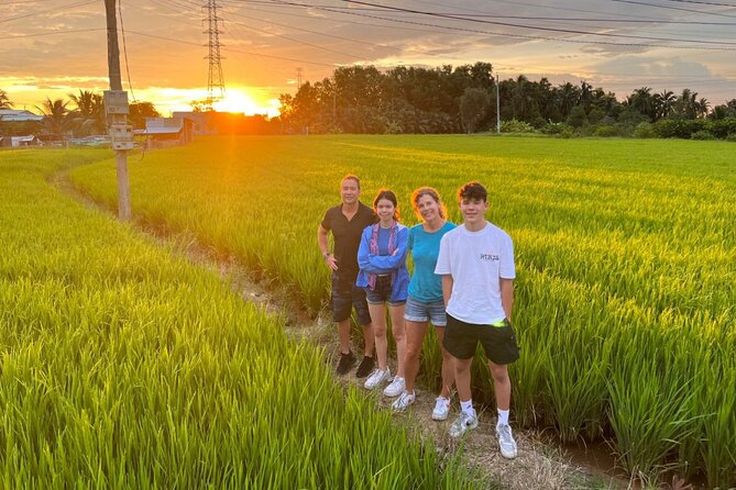 Mekong 2D1N SMALL GROUP Stay at Family Homestay WITH BBQ DINNER - The morning road to My Tho and Ben Tre