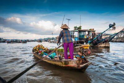 Mekong Delta 2-Day Tour: Floating Markets, Biking, Amazing Tour