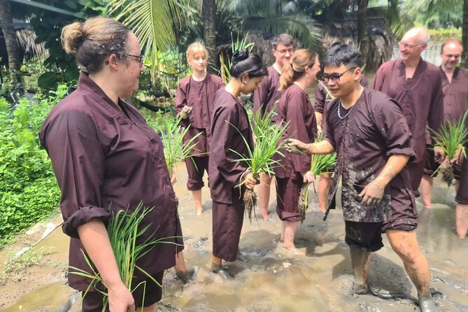 Mekong Delta 2 Days 1 Night Small Group Homestay - Narrow canals, southern music, and coconut candy