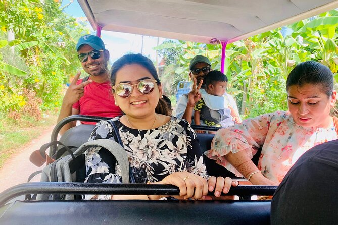 Mekong Delta Boat Tour - Vinh Trang Pagoda and the first change of pace