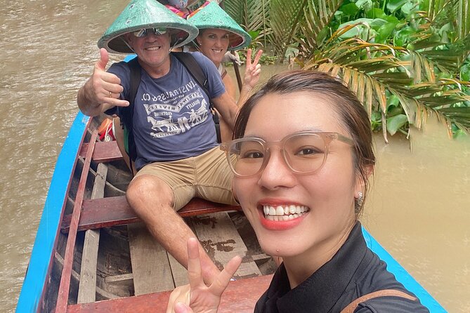Mekong Delta Full Day Trip - My Tho & Ben Tre - VIP Private Tour - The narrow canal by rowing boat