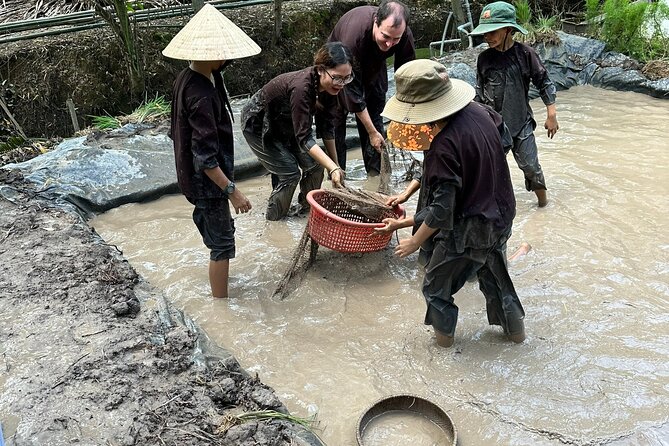 Mekong Delta Homestay Explore Nature 2-Day Family Tiny Garden - How the group size changes the experience