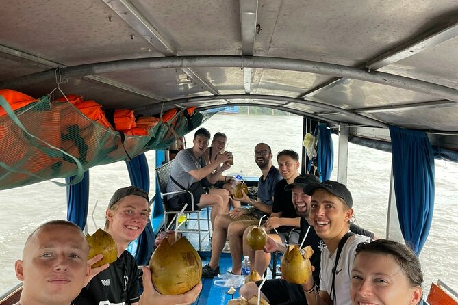 MeKong Delta Tour - Vinh Trang Pagoda in 30 Minutes