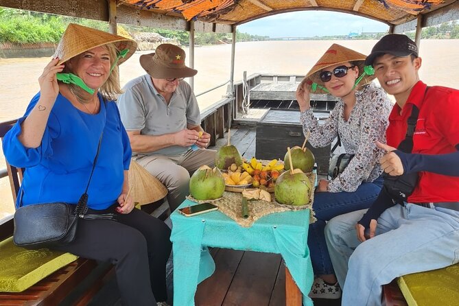 Mekong Delta tour: Ben Tre 1 day by DGT - Meeting the Mekong on the Ham Luong River