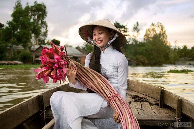 Mekong Delta Tour with Kayaking, Cycling and Cooking - Cooking spring rolls and Vietnamese pancakes