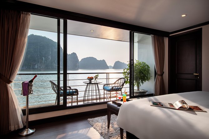 Mon Chéri Cruise 5 star: Unique 2 Days Tuan Chau - Halong bay - Lan Ha Bay - The essential points at a glance