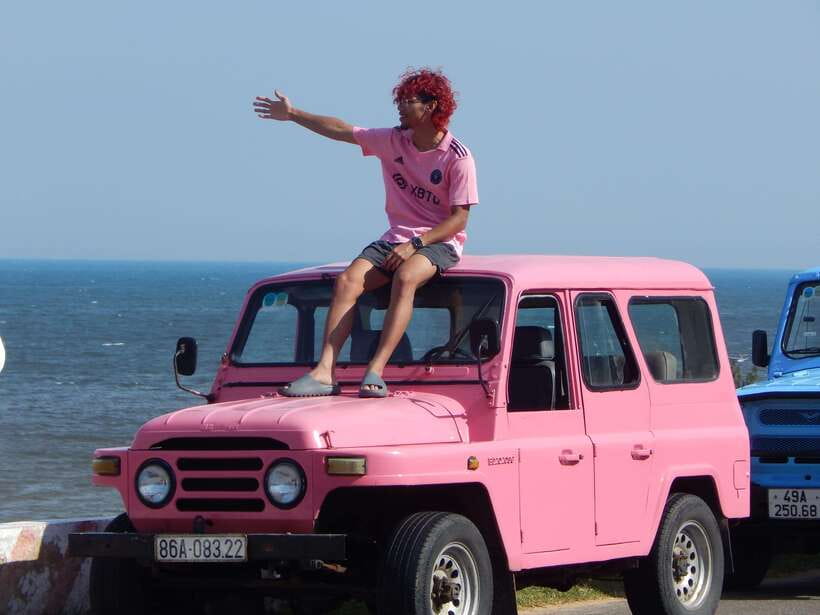 Mui Ne: Best Private Sand Dunes Jeep Tour at Sunrise/Sunset - Red Sand Dunes: smaller, easier, and best at sunset