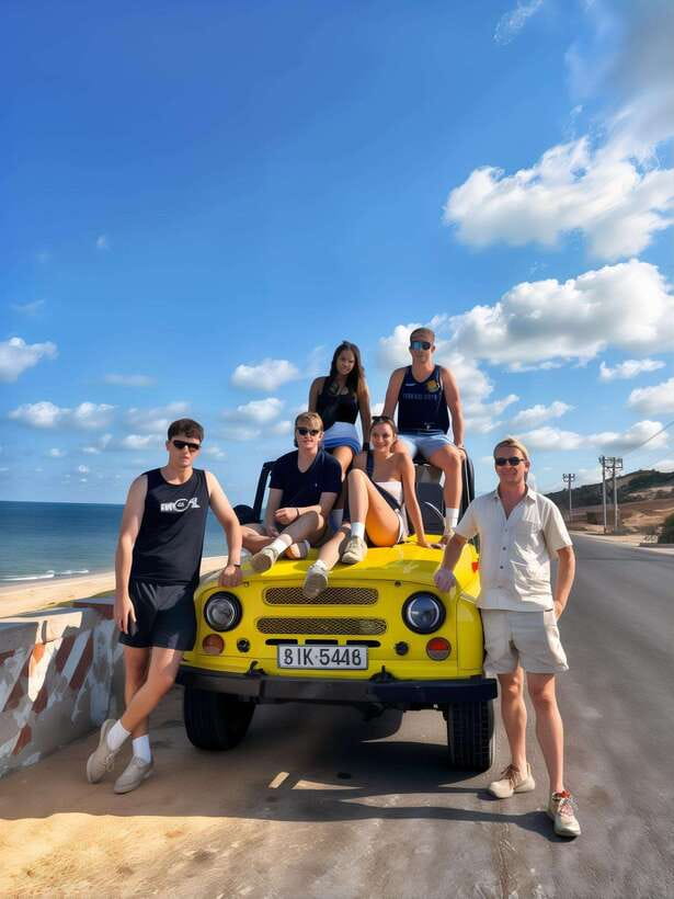 Mui Ne: Sand Dunes Tour On A Private Jeep Including ATV Ride - Red Sand Dunes with beach and city views
