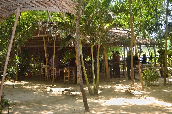 My Grandma's Home Cooking Class in Hoi An - Eating in Grandma’s garden