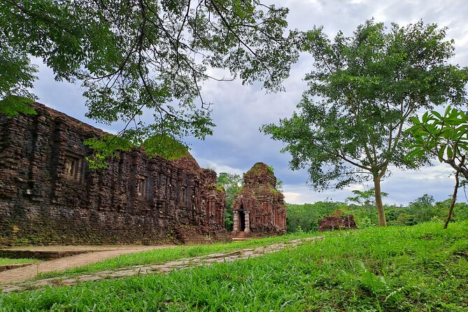 My Son Sanctuary and Marble Mountains from HOI AN OR DA NANG - Lunch: simple, local, and included
