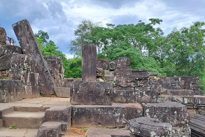 My Son Sanctuary and Marble Mountains from HOI AN OR DA NANG - Guides make the difference