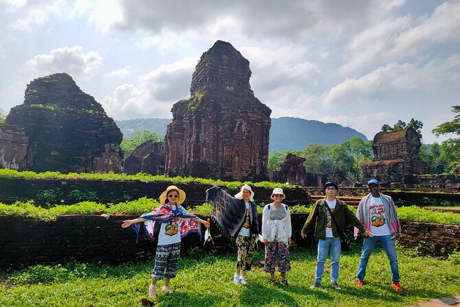 My Son Sanctuary Luxury Trip from Hoi An - Returning to Hoi An by Thu Bon River