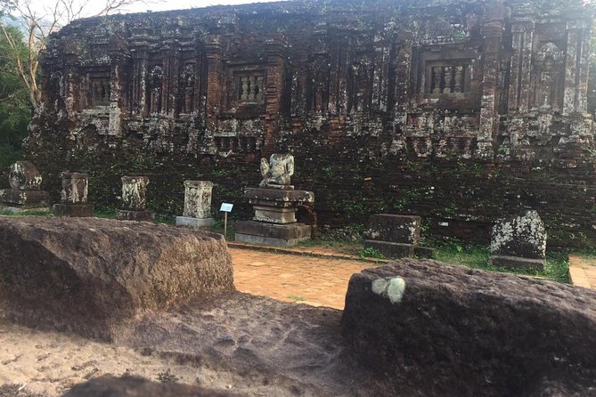 My Son Sanctuary Sunset with insider guide and BBQ boat trip - The $31 price and what it really covers