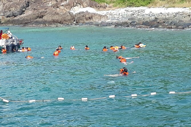 Nha Trang Bay: Explore Half-day Snorkeling at Coral Reef - Mun Island: pretty scenery, limited snorkeling