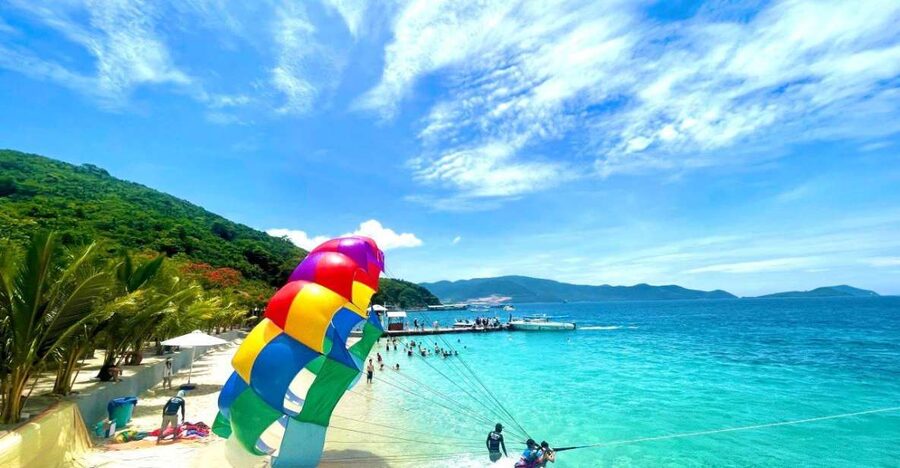 Nha Trang: Hon Mieu and Hon Tam Island Tour with Lunch - From Nha Trang hotel pickup to the port
