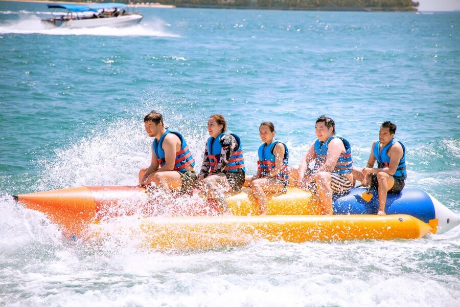 Nha Trang: Hon Mieu and Hon Tam Island Tour with Lunch - Who will enjoy this island day?