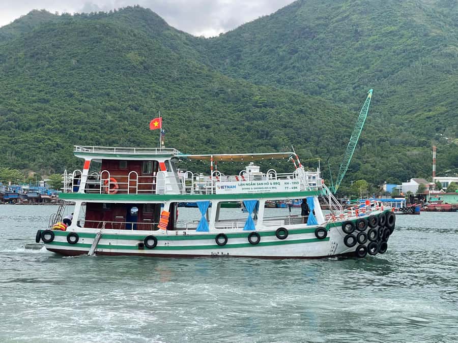 Nha Trang: Snorkeling Tour with BBQ Lunch at Coral Reef - What this $27 Nha Trang snorkeling tour really offers