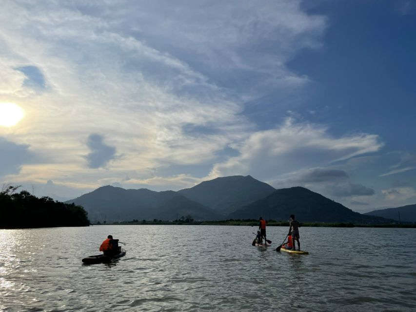 Nha Trang: Stand-up Paddleboard Sunset Tour - Friendly Guides and Helpful Photos