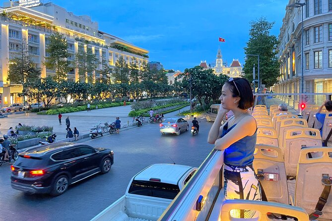 Night Bus Tour in Ho Chi Minh City - Ben Thanh Market and Bitexco show two sides of the city