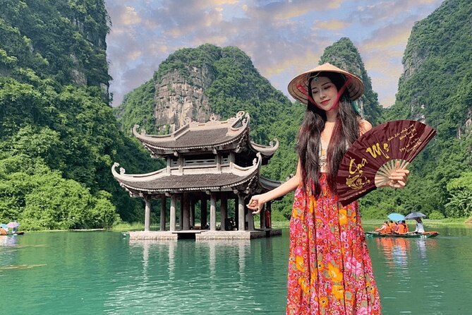Ninh Binh 1 Day Bai Dinh Trang An Mua Cave Small Group Tour - Lunch between the major sights