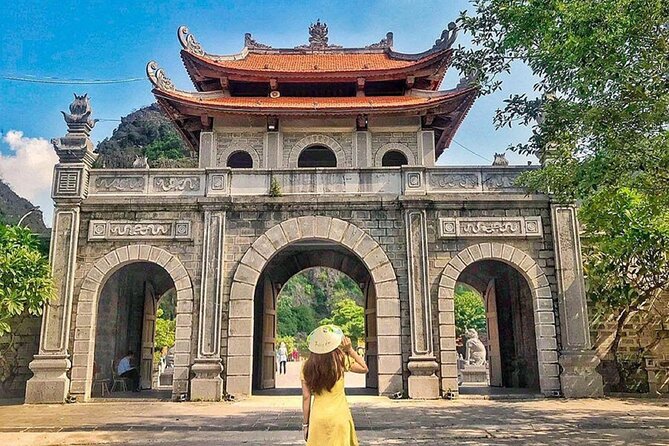 Ninh Binh 1 day Hoa lu Bai Dinh Trang an Mua Cave Small Group - The guide and group size can shape the day
