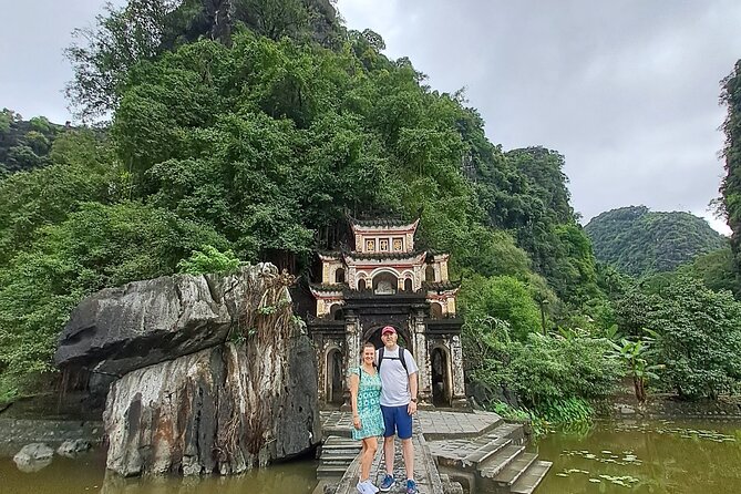 Ninh Binh 1 Day Tour(Tam Coc - Mua Cave - Bich Dong) - Cycling through villages, rice fields, and mountain country
