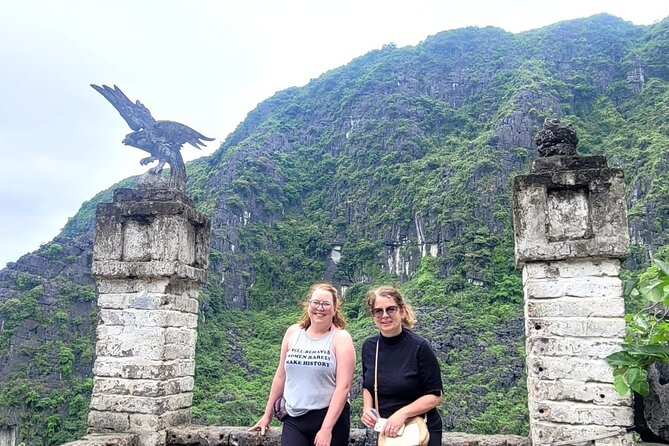 Ninh Binh 1 Day Tour(Tam Coc - Mua Cave - Bich Dong) - Bich Dong Pagoda and the Buddhist side of Ninh Binh