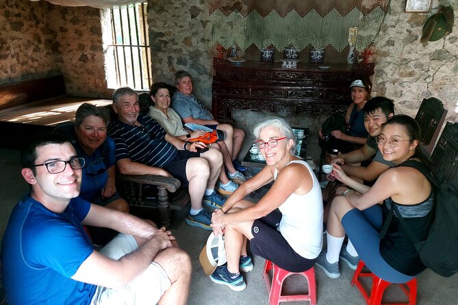 Ninh Binh 2 Day 1 Night Trip Small Group Tour With 4 star Hotel - Tam Coc by sampan: the classic Ninh Binh scene