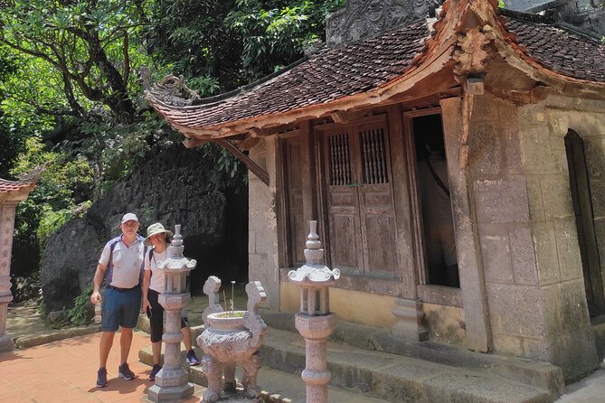 Ninh Binh 2 Days 1 Night - Small Group Tour From Hanoi - A morning market and rural culture