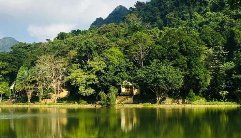 Ninh Binh : Cuc Phuong National Park One Day Group Tour - The morning road from Tam Coc to the park