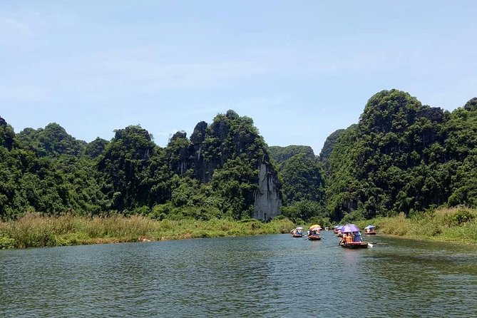 Ninh Binh Daily Tour: Hoa Lu - Am Tien Cave- Trang An boat ride - Who will get the most from this tour