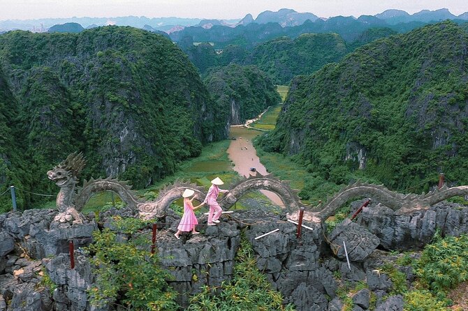 Ninh Binh Day Tour To Visit Hoa Lu -Tam Coc/ Trang An - Mua Cave - The almost 500 steps to Mua Cave