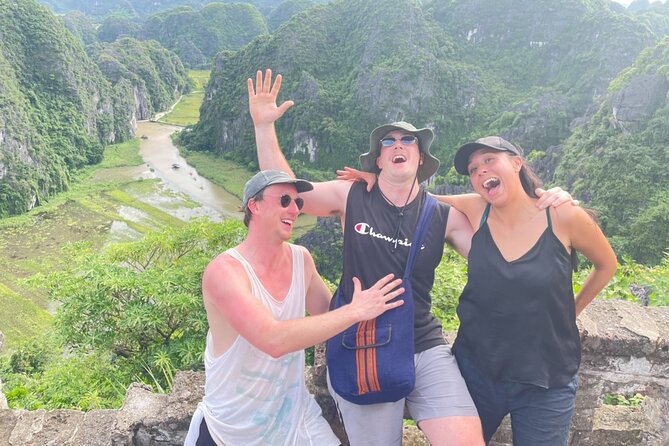 Ninh Binh Day Tour To Visit Hoa Lu -Tam Coc/ Trang An - Mua Cave - What the $45 price really includes