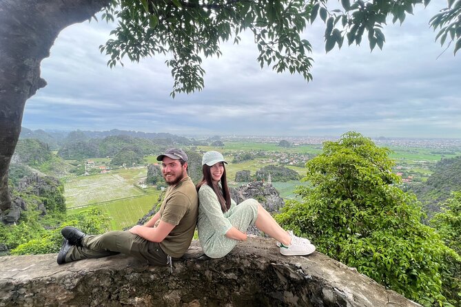 Ninh Binh Day Trips- from Hanoi - Tam Coc by small rowing boat